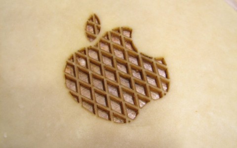 apple-logo-pie-waffle-1080x675