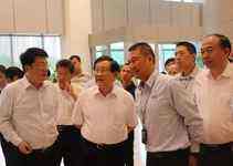 萬鋼考察長江存儲 趙偉國:2020年貢獻中國芯片制造自產(chǎn)率8%-DOIT-數(shù)據(jù)產(chǎn)業(yè)媒體與服務平臺