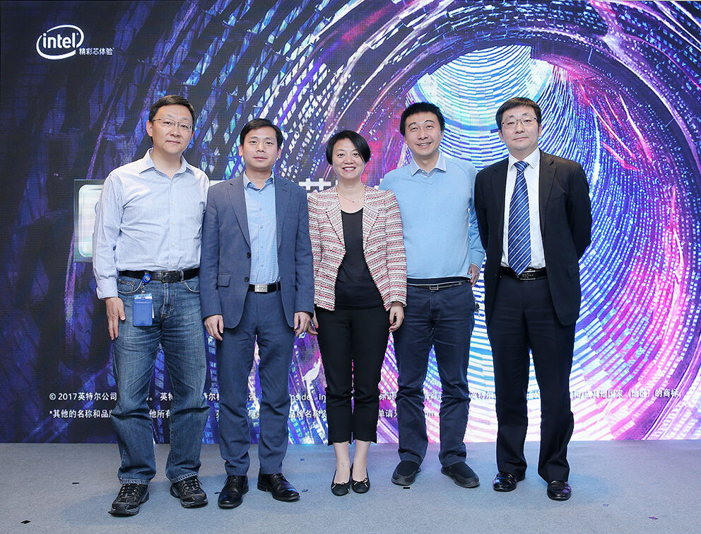 英特尔携手合作伙伴构建数字化变革新生态-存储在线-存储专业媒体