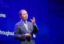 徐直軍首次全面解讀華為新愿景：構(gòu)建萬(wàn)物互聯(lián)的智能世界-DOIT-數(shù)據(jù)產(chǎn)業(yè)媒體與服務(wù)平臺(tái)