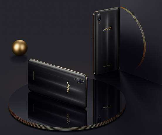 完美创新设计，浑然一体的轻奢美学 vivo X21黑金版火爆开售-存储在线-存储专业媒体