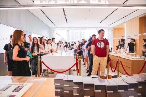 5000块的手机都要抢!然而微博被没抢到的用户刷屏了-存储在线-存储专业媒体