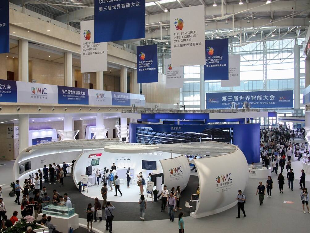 西部数据-通过数据智能赋予更多业务智能-存储在线-存储专业媒体