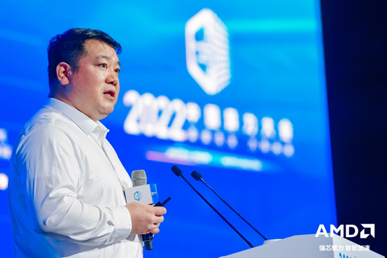 《AMD全球副总裁刘宏兵：做算力方阵中的“绿色”领跑者》