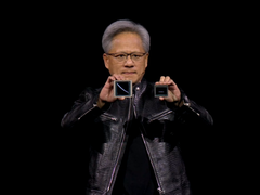 英伟达AI“核弹”问世,推理性能提升30倍,“非常非常大!”-DOIT-数据产业媒体与服务平台