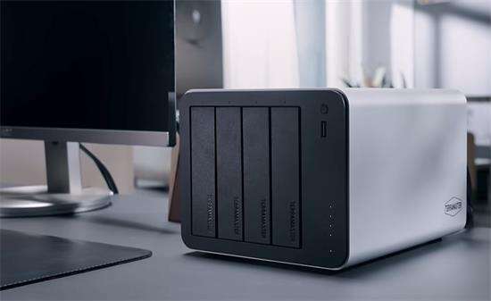 铁威马F4-425 Plus,极客存储新选择!