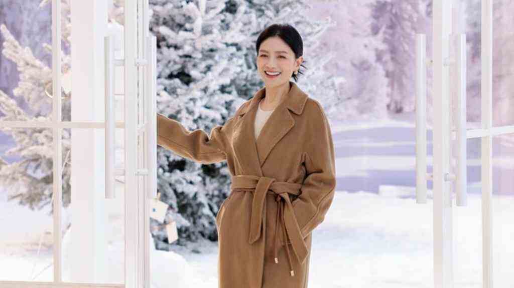 佳能携手胡可直播间 以“明星感”视听语言探索高端直播新标准-DOIT-数据产业媒体与服务平台