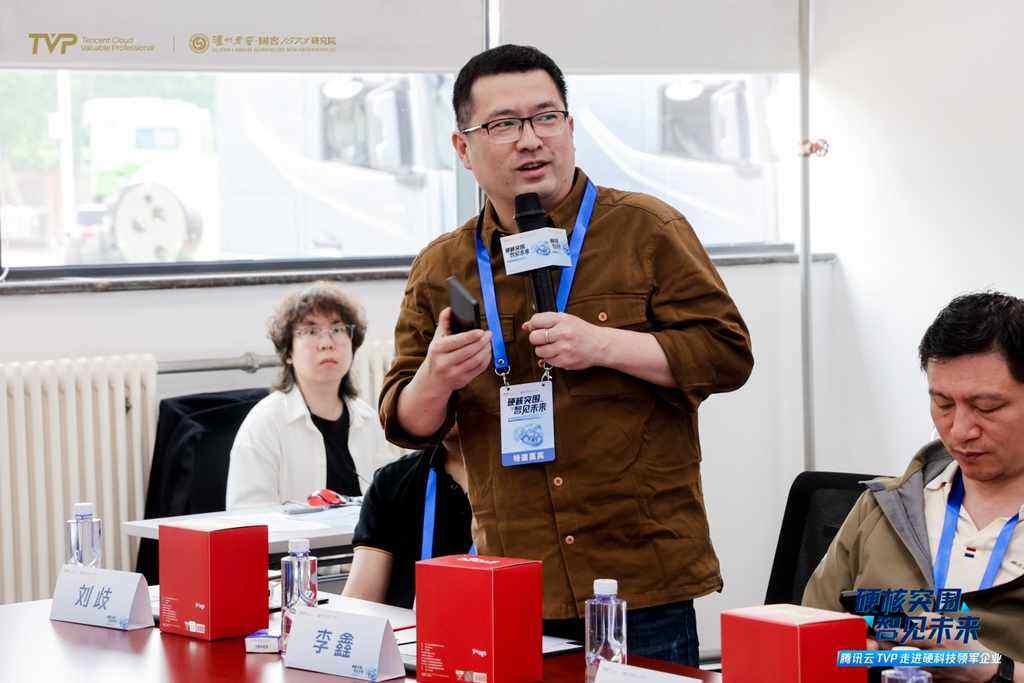 腾讯云TVP走进银河通用×NVIDIA×福田戴姆勒,解码AI驱动产业硬核突围之路
