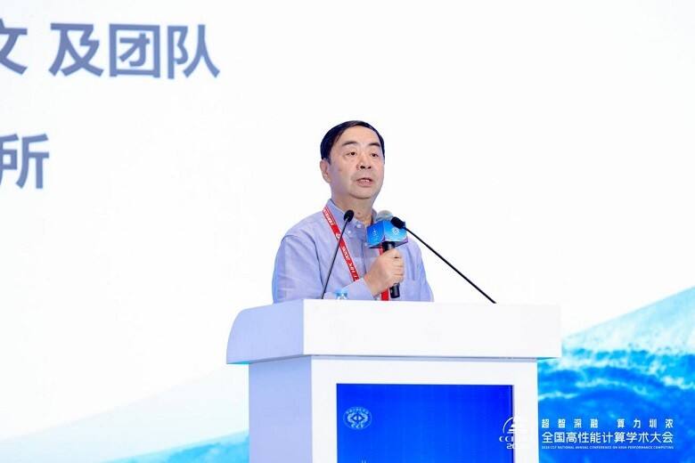 1792548527229366.jpg 中国科学院院士、发展中国家科学院院士、兰州大学教授黄建平.jpg